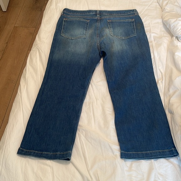 Gap Boot Cut Cropped Jeans! - Picture 3 of 3